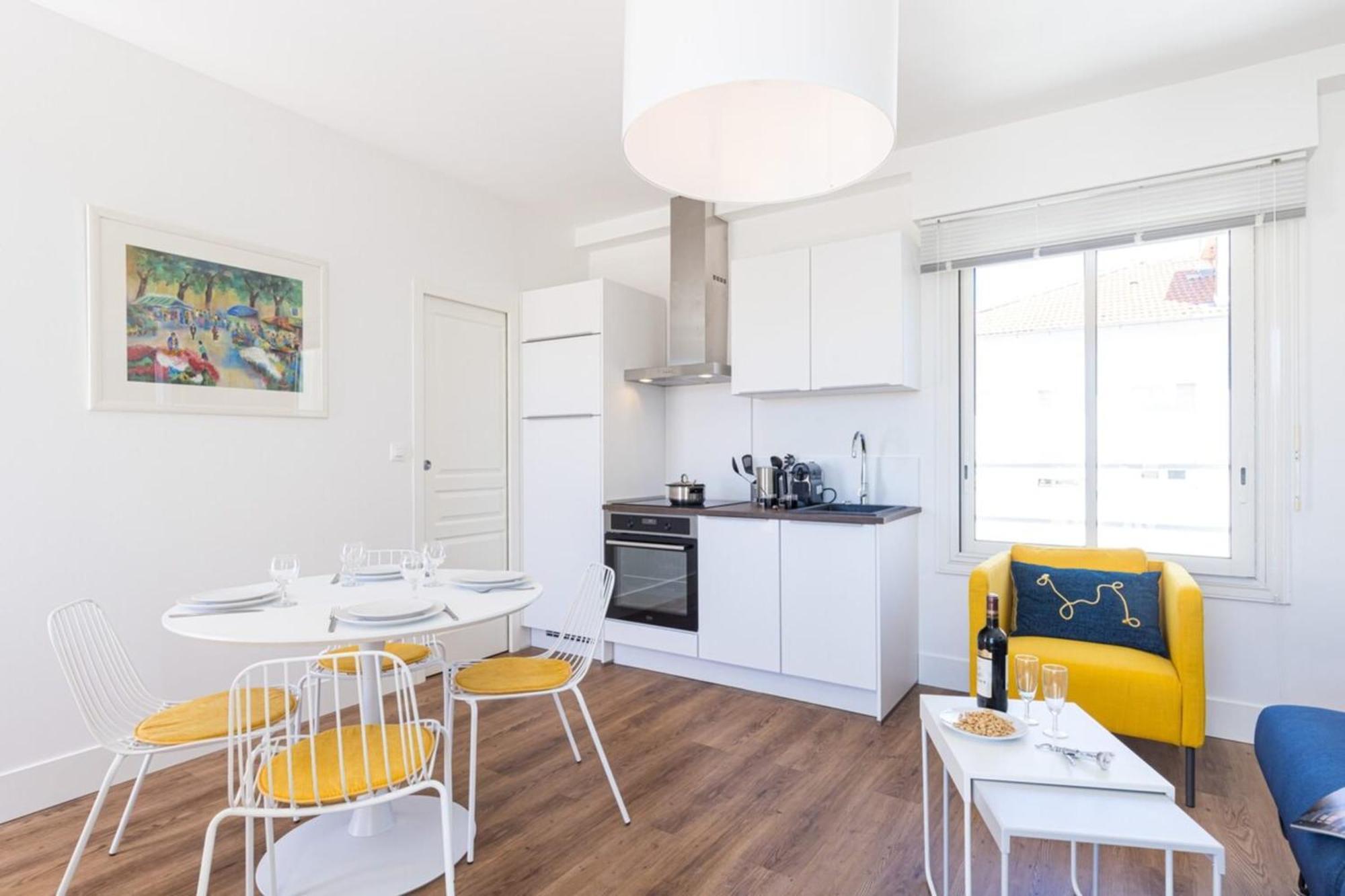 Spitalieri- Sunny Terrace With View -New Apartment Νίκαια Εξωτερικό φωτογραφία